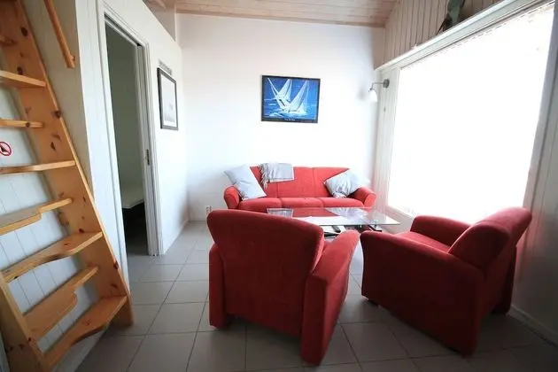 Captains Cabin
