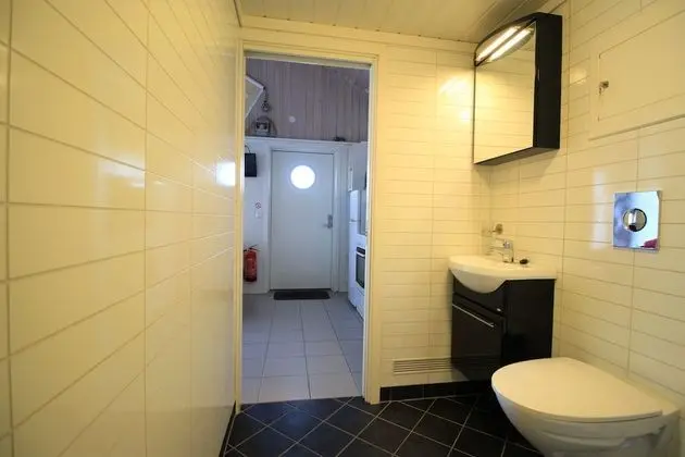 Captains Cabin