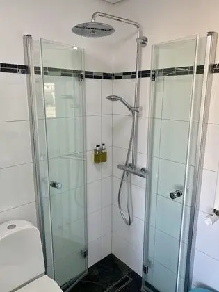 Tek Büyük veya İki Ayrı Yataklı Oda, Özel Banyo