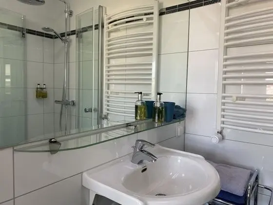 Tek Büyük Yataklı Oda, Özel Banyo
