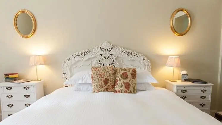 Deluxe Tek Büyük Yataklı Oda, 1 Çift Kişilik Yatak, Bahçe Manzaralı