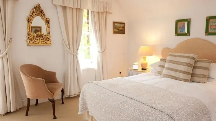 Deluxe Tek Büyük Yataklı Oda, 1 Çift Kişilik Yatak, Göl Manzaralı