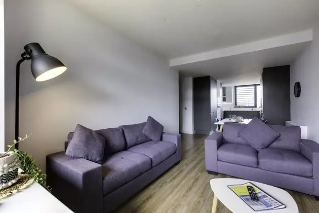 Tek Büyük Yataklı Oda (3/4 Size Small Double Bed)