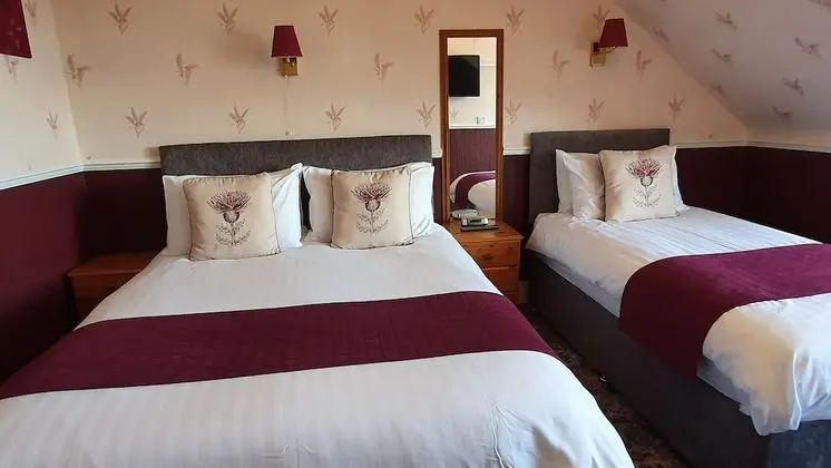Üç Kişilik Oda, Banyolu/Duşlu (Room 7)