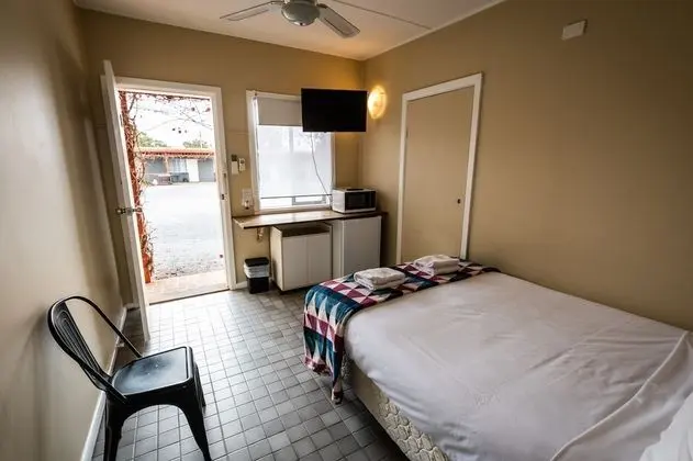 Tek Büyük Yataklı Oda (Budget - Pet Friendly)