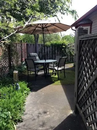 Premium Tek Büyük Yataklı Oda