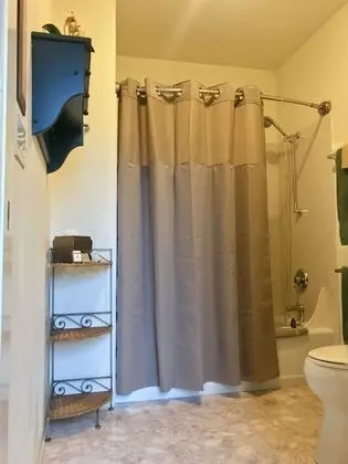 Premium Tek Büyük Yataklı Oda