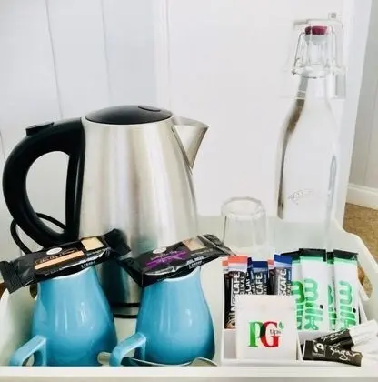 Tek Büyük Yataklı Oda, Ortak Banyo