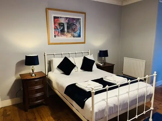 Süit, Banyolu/Duşlu