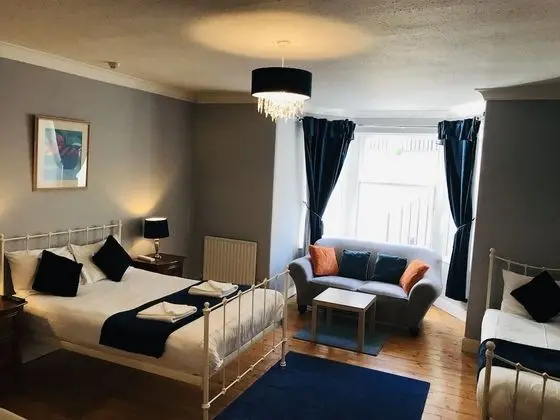 Süit, Banyolu/Duşlu