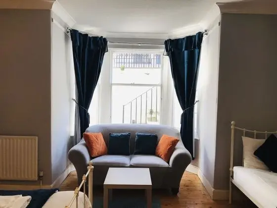 Süit, Banyolu/Duşlu