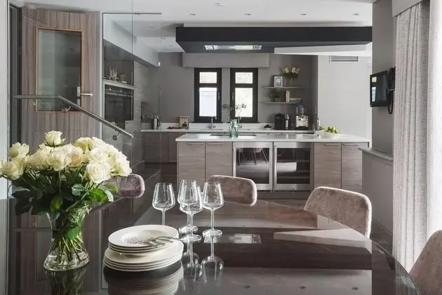 Luxury Villa, 5 Yatak Odası, Göl Manzaralı