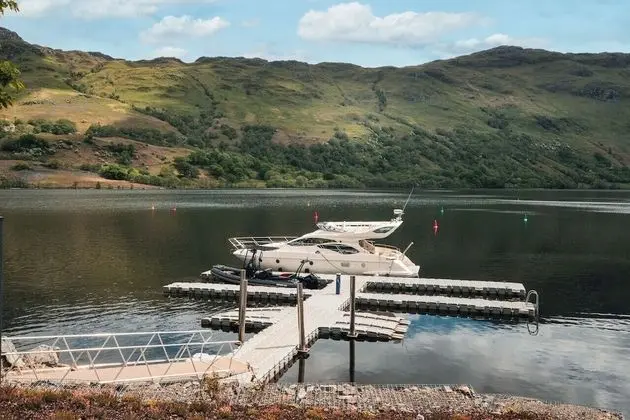 Luxury Villa, 5 Yatak Odası, Göl Manzaralı