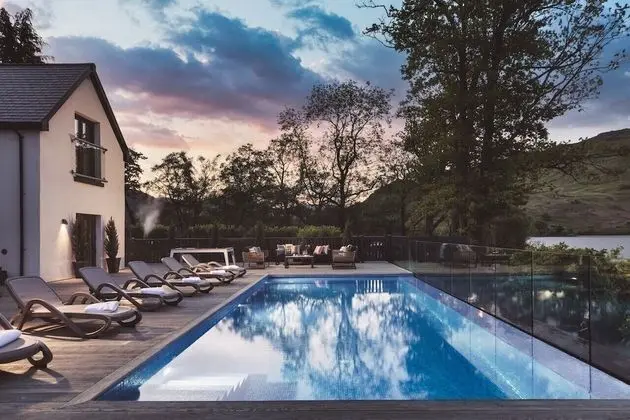 Luxury Villa, 5 Yatak Odası, Göl Manzaralı