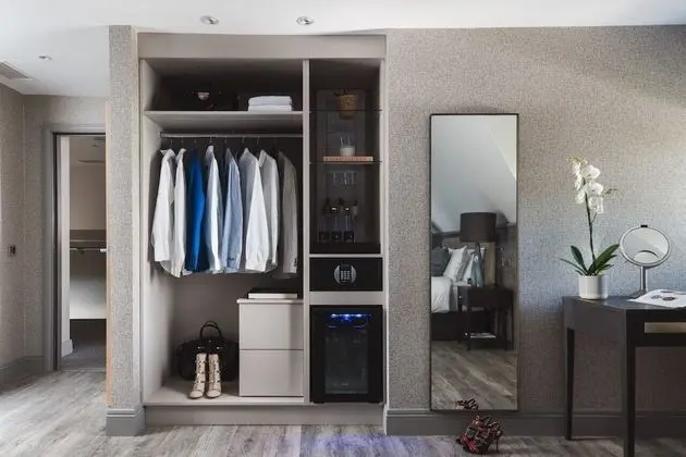 Luxury Villa, 5 Yatak Odası, Göl Manzaralı