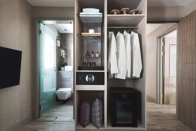 Luxury Villa, 5 Yatak Odası, Göl Manzaralı