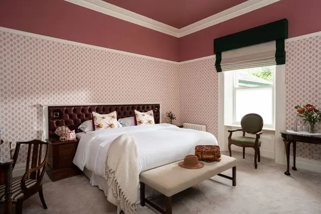 Classic Tek Büyük veya İki Ayrı Yataklı Oda