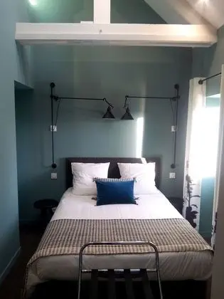 Comfort Tek Büyük Yataklı Oda