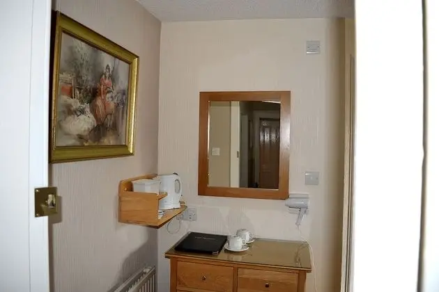 Tek Kişilik Oda, Ortak Banyo