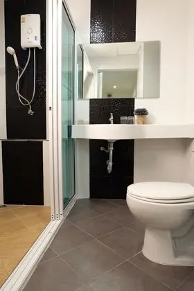 Deluxe Double Bedroom