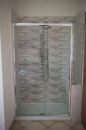 Comfort Tek Büyük Yataklı Oda, 1 Çift Kişilik Yatak, Banyolu/Duşlu, Dağ Manzaralı