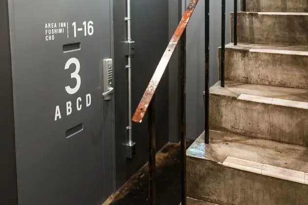 Ortak Ranzalı Oda, Sadece kadınlar için