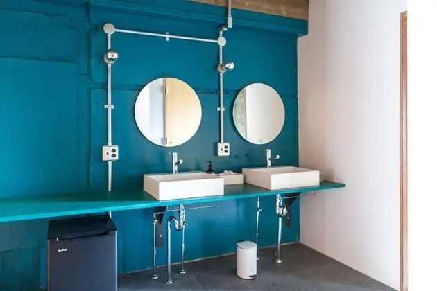 Ortak Ranzalı Oda, Sadece kadınlar için