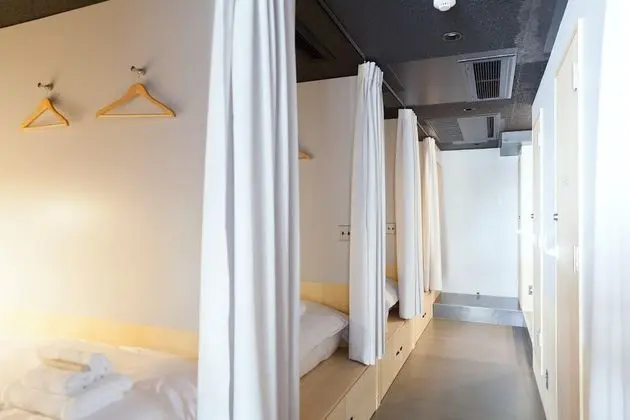 Ortak Ranzalı Oda, Sadece erkekler için