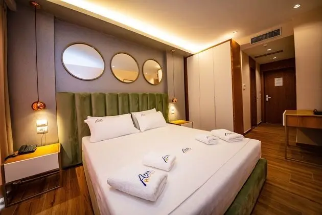 Deluxe Tek Büyük Yataklı Oda, Balkon