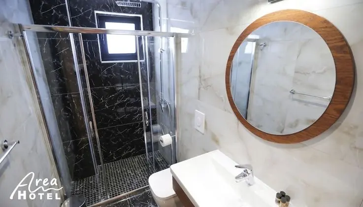 Deluxe Tek Büyük Yataklı Oda, Balkon