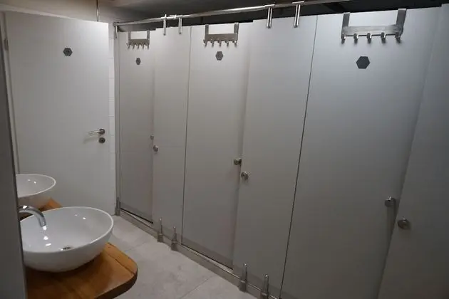 Comfort Kulübe, Sadece kadınlar için, Sigara İçilmez, Mutfak