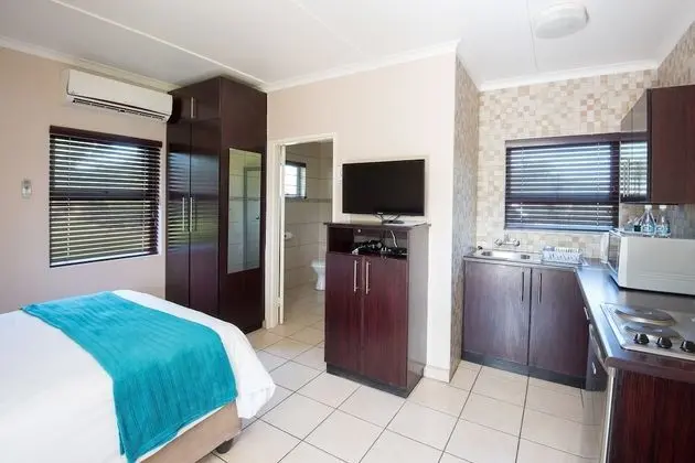 Standard Chalet Double 1 Double Bed Kitchenette Garden Area