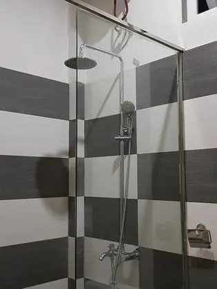 Oda, Nehir Manzaralı