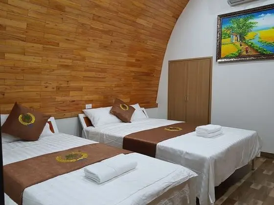 Üç Kişilik Oda, Bahçe Manzaralı