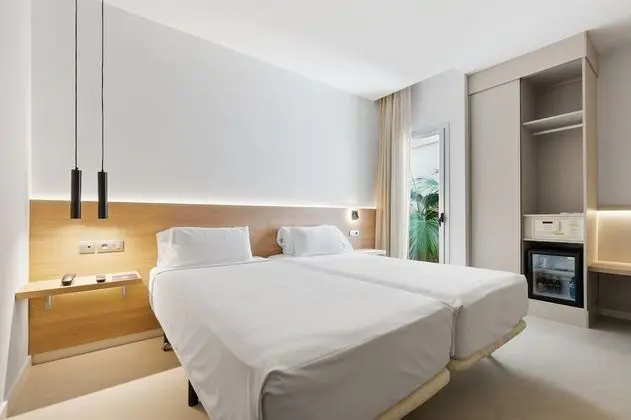 Deluxe Büyük Yataklı Tek Kişilik Oda