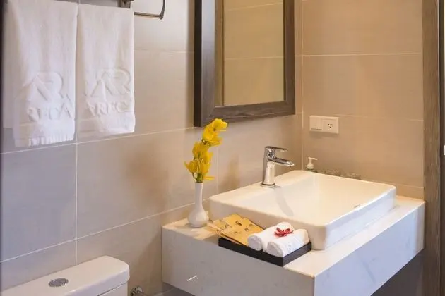Deluxe Tek Büyük veya İki Ayrı Yataklı Oda, Şehir Manzaralı