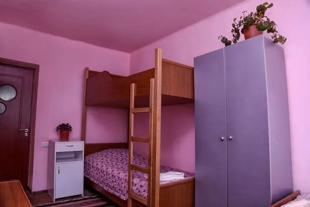 Ortak Ranzalı Oda, Karma Ranzalı Oda (Bed in 4-Bed Dormitory)