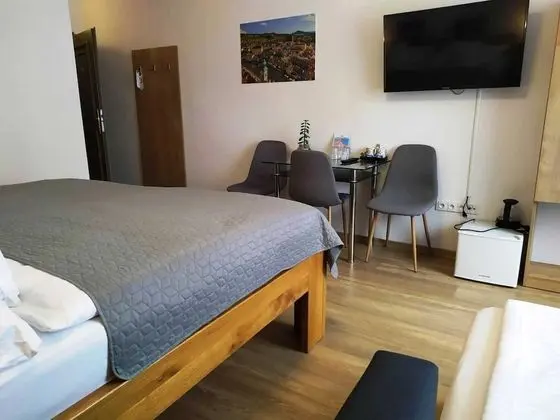 Comfort Üç Kişilik Oda, Banyolu/Duşlu