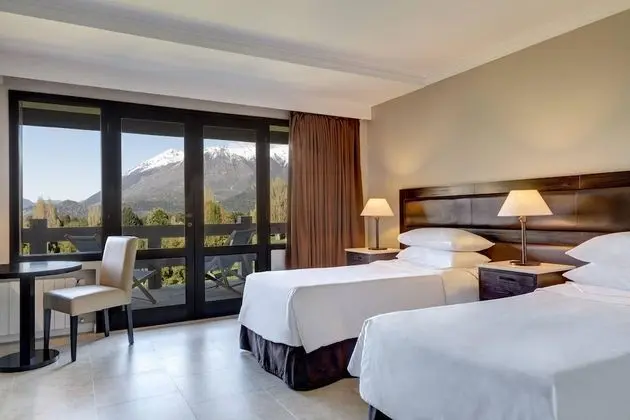 Grand Oda, 2 Tek Kişilik Yatak, Manzaralı