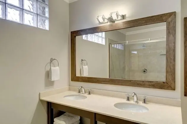 Grand Oda, 2 Tek Kişilik Yatak, Manzaralı