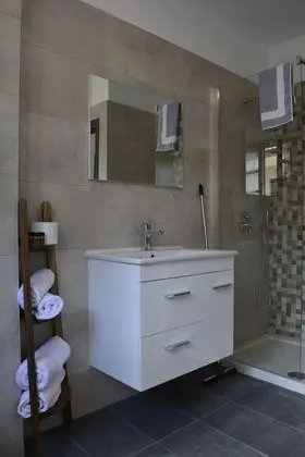 Apart Daire, Deniz Manzaralı