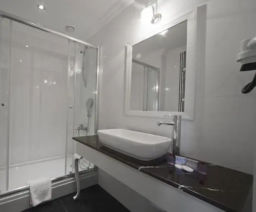 Standard Double Room - Ground Floor