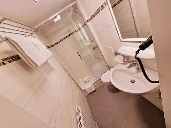 Exclusive Üç Kişilik Oda