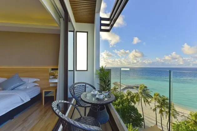 Deluxe Tek Büyük Yataklı Oda, Balkon, Deniz Manzaralı (Island View)