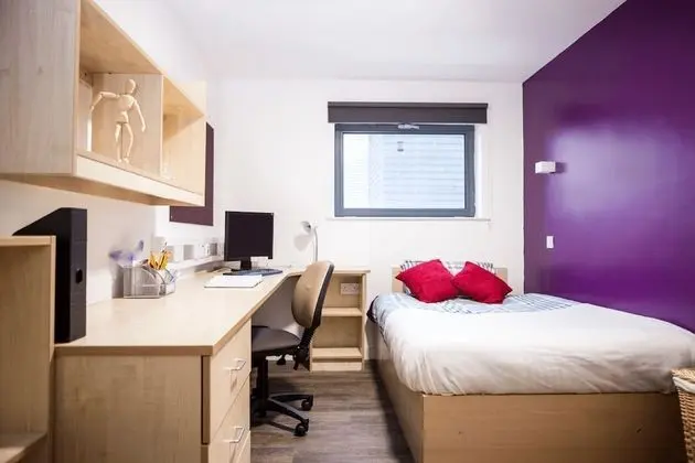 Economy Apart Daire, 6 Yatak Odası, Şehir Manzaralı
