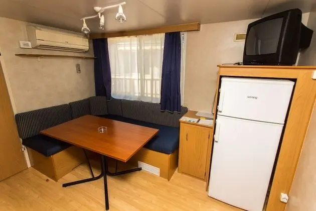 Karavan, 2 Yatak Odası, Teras