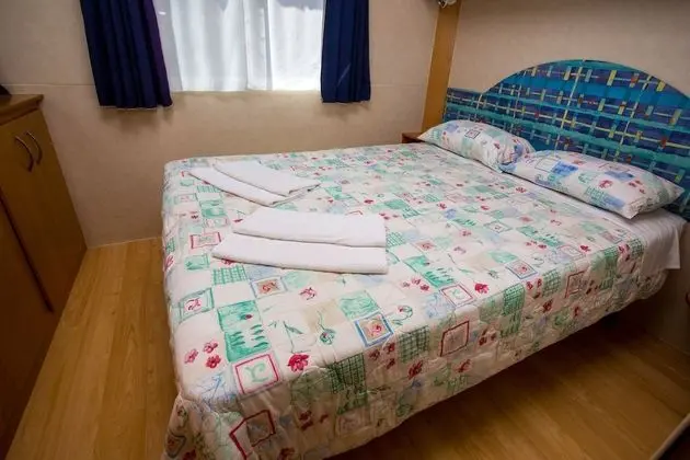 Karavan, 2 Yatak Odası, Teras, Plaj Kenarı