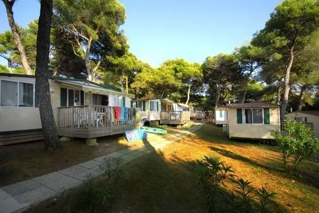 Karavan, 2 Yatak Odası, Teras, Plaj Kenarı