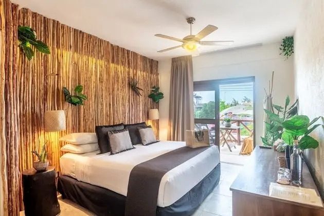 Oda, 1 Çift Kişilik Yatak, Balkon, Şehir Manzaralı
