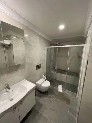 Deluxe Tek Büyük Yataklı Oda, 1 Yatak Odası, Balkon, Deniz Manzaralı
